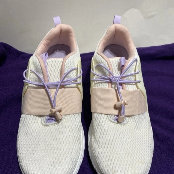 Vionic Berlin Sneakers Shoes White Multicolor Womens Size 10 Athletic Slip On - Picture 2 of 11